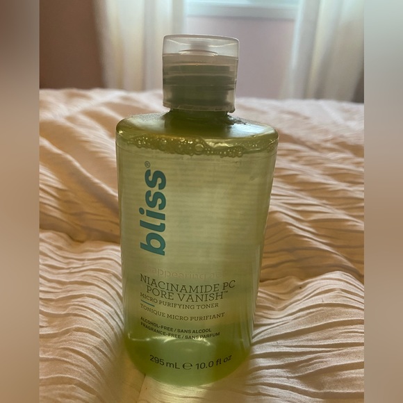 Bliss Pore tightening toner - Picture 2 of 6